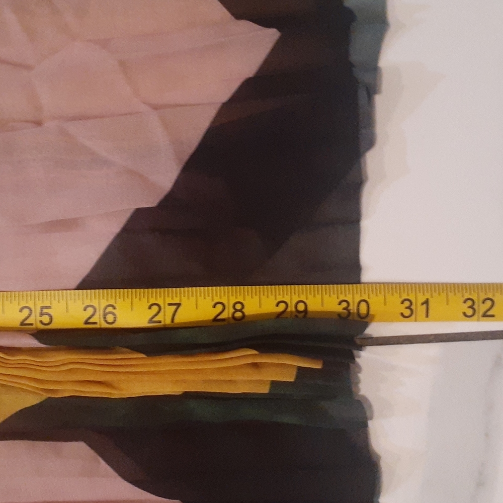 Anthroplogie skirt - Picture 4 of 5